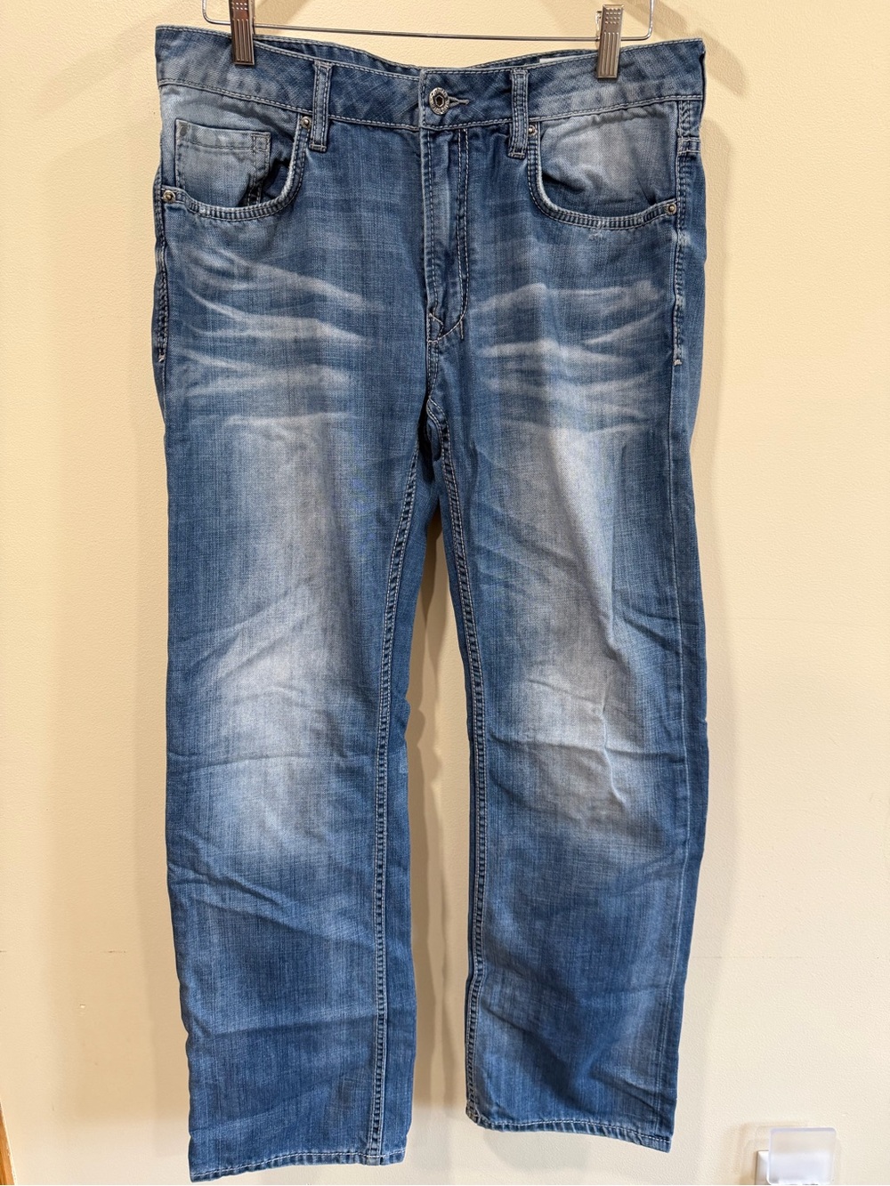 Buffalo David Bitton Men's Light Blue Washed Relaxed Jeans